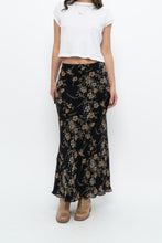 Load image into Gallery viewer, Vintage x OLD NAVY Black Floral Maxi Skirt (XS-M)