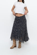 Load image into Gallery viewer, Vintage x ANNE KLEIN Navy Floral Silk Maxi Skirt (S, M)