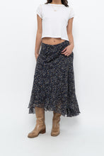 Load image into Gallery viewer, Vintage x ANNE KLEIN Navy Floral Silk Maxi Skirt (S, M)