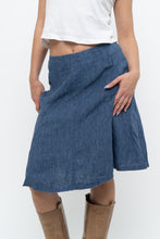 Load image into Gallery viewer, Vintage x Made in Thailand x Blue Linen Midi Skirt (XS, S)