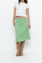 Load image into Gallery viewer, Vintage x Made in India x Green Cotton Panelled Midi Skirt (L)