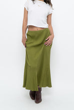 Load image into Gallery viewer, Vintage x Chartreuse Ribbed Stretchy Maxi Skirt (M, L)
