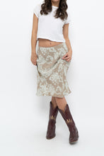 Load image into Gallery viewer, Vintage x LOUBEN Beige, Blue  Floral Midi Skirt (XS)