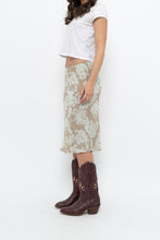 Load image into Gallery viewer, Vintage x LOUBEN Beige, Blue  Floral Midi Skirt (XS)