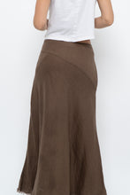 Load image into Gallery viewer, Vintage x EDDIE BAUER Brown Linen Maxi Skirt (L)