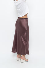 Load image into Gallery viewer, Vintage x Made in Bulgaria x MAXMARA Brown Satin Maxi Skirt (XS-M)