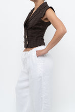 Load image into Gallery viewer, Vintage x Made in Italy x SALVATORE FERRAGAMO Brown Cotton Cropped Vest (XS, S)
