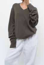 Load image into Gallery viewer, Vintage x HOLT RENFREW Grey Cashmere Sweater (S-XL)