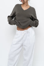 Load image into Gallery viewer, Vintage x HOLT RENFREW Grey Cashmere Sweater (S-XL)
