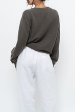 Load image into Gallery viewer, Vintage x HOLT RENFREW Grey Cashmere Sweater (S-XL)