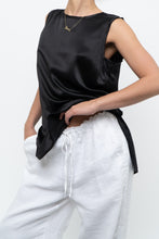 Load image into Gallery viewer, VINCE x Black Flowy Silk Sleeveless Blouse (S, M)