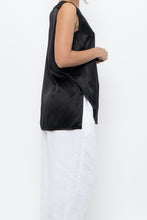 Load image into Gallery viewer, VINCE x Black Flowy Silk Sleeveless Blouse (S, M)
