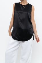 Load image into Gallery viewer, VINCE x Black Flowy Silk Sleeveless Blouse (S, M)