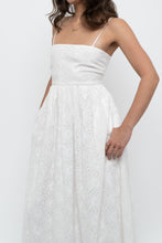 Load image into Gallery viewer, FRNCH PARIS x White Embroidered Cotton Maxi Dress (S)