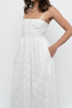 Load image into Gallery viewer, FRNCH PARIS x White Embroidered Cotton Maxi Dress (S)