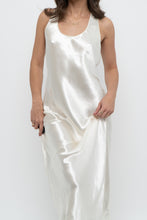 Load image into Gallery viewer, BANANA REPUBLIC x Cream Satin Sleeveless Maxi Dress (S)