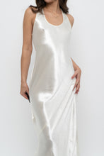 Load image into Gallery viewer, BANANA REPUBLIC x Cream Satin Sleeveless Maxi Dress (S)