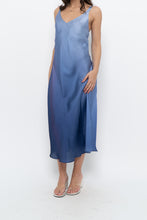 Load image into Gallery viewer, Vintage x JONES NY Blue Ombre Satin Maxi Dress (S, M)