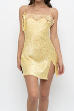 Load image into Gallery viewer, Vintage x VICTORIA'S SECRET Yellow Floral Lace Satin Mini Dress (XS)