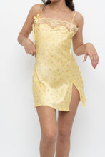 Load image into Gallery viewer, Vintage x VICTORIA'S SECRET Yellow Floral Lace Satin Mini Dress (XS)