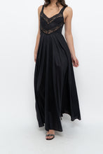 Load image into Gallery viewer, Vintage x Black Lace Maxi Sleep Dress (XS)