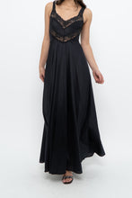 Load image into Gallery viewer, Vintage x Black Lace Maxi Sleep Dress (XS)
