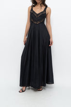 Load image into Gallery viewer, Vintage x Black Lace Maxi Sleep Dress (XS)
