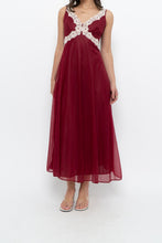 Load image into Gallery viewer, Vintage x Nylon Red Lace Maxi Slip (S)