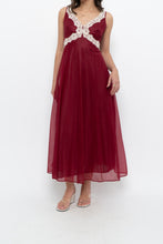 Load image into Gallery viewer, Vintage x Nylon Red Lace Maxi Slip (S)