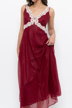 Load image into Gallery viewer, Vintage x Nylon Red Lace Maxi Slip (S)