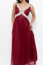 Load image into Gallery viewer, Vintage x Nylon Red Lace Maxi Slip (S)