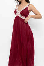 Load image into Gallery viewer, Vintage x Nylon Red Lace Maxi Slip (S)