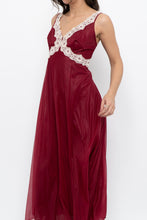 Load image into Gallery viewer, Vintage x Nylon Red Lace Maxi Slip (S)