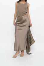 Load image into Gallery viewer, SOPHIE GRACE x Olive Silk-blend Maxi Skirt (XS, S)