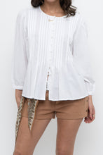 Load image into Gallery viewer, LEVI'S x White Cotton, Linen Buttoned Blouse (S, M)