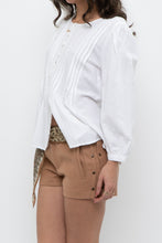 Load image into Gallery viewer, LEVI'S x White Cotton, Linen Buttoned Blouse (S, M)