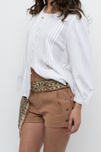 Load image into Gallery viewer, LEVI'S x White Cotton, Linen Buttoned Blouse (S, M)
