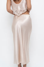 Load image into Gallery viewer, Vintage x Pale Pink Satin Stretchy Slip Skirt (XS-M)