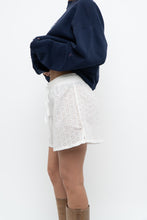 Load image into Gallery viewer, LA VIE EN ROSE x White Cotton Eyelette Lounge Short (L, XL)