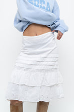 Load image into Gallery viewer, Vintage x Made in India x Cotton White Tiered Midi Skirt (XXL-4XL)