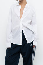 Load image into Gallery viewer, Vintage x UNITED COLOURS OF BENETON White Cotton Buttonup (XS-L)