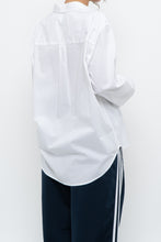 Load image into Gallery viewer, Vintage x UNITED COLOURS OF BENETON White Cotton Buttonup (XS-L)