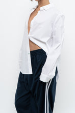 Load image into Gallery viewer, Vintage x UNITED COLOURS OF BENETON White Cotton Buttonup (XS-L)