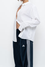 Load image into Gallery viewer, Vintage x UNITED COLOURS OF BENETON White Cotton Buttonup (XS-L)