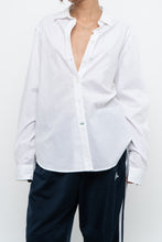 Load image into Gallery viewer, Vintage x UNITED COLOURS OF BENETON White Cotton Buttonup (XS-L)