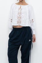 Load image into Gallery viewer, JENNIFER &amp; GRACE x White Cotton Embroidered Cropped Blouse (XS, S)