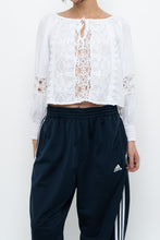Load image into Gallery viewer, JENNIFER &amp; GRACE x White Cotton Embroidered Cropped Blouse (XS, S)