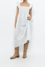 Load image into Gallery viewer, Vintage x Handmade White, Blue Floral Maxi Dress (M-XXL)