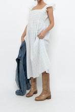 Load image into Gallery viewer, Vintage x Handmade White, Blue Floral Maxi Dress (M-XXL)