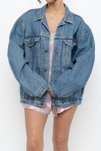 Load image into Gallery viewer, Vintage x Made in Canada x LEVI'S Midwash Denim Jacket (S-XL)